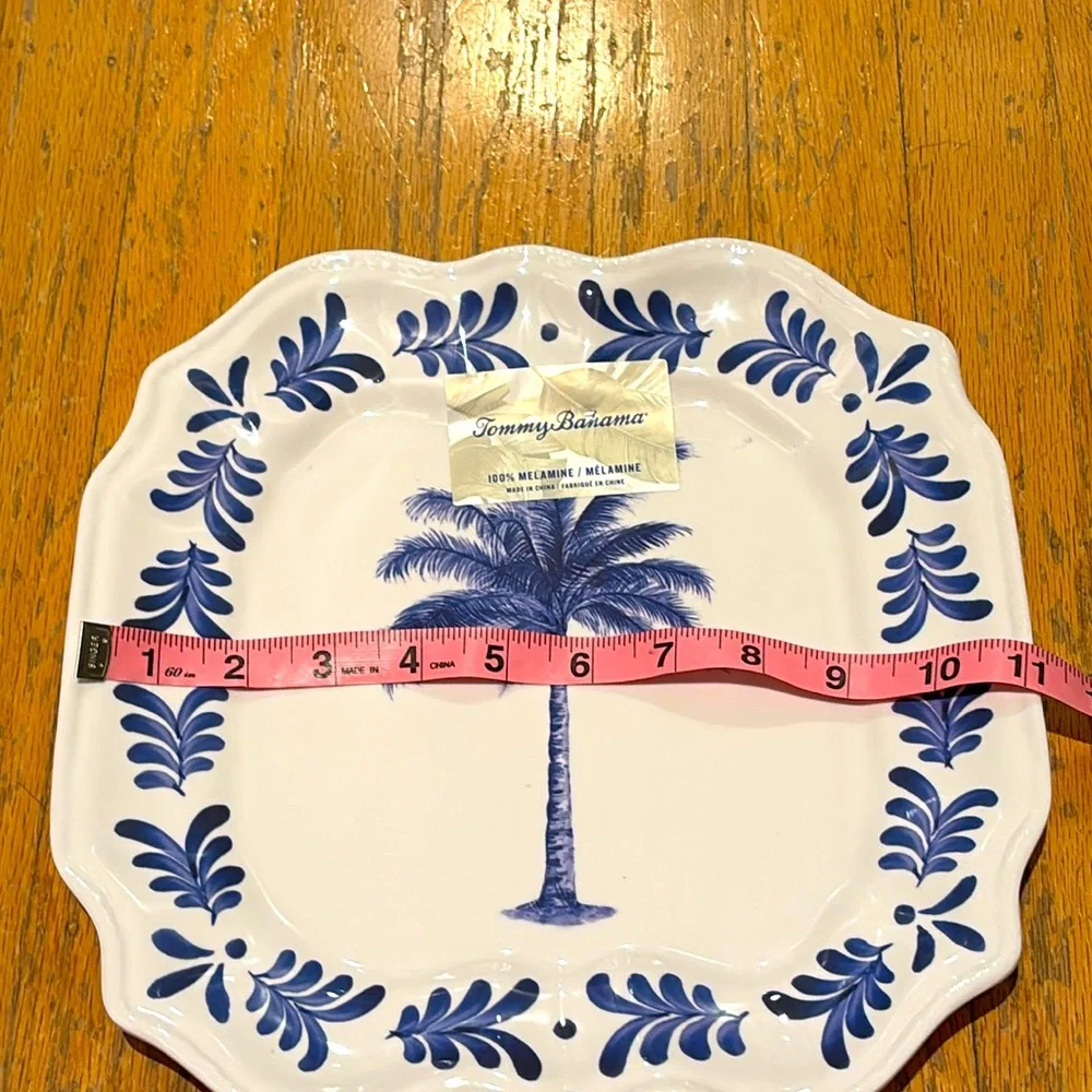 NWT Tommy Bahama tropical Palm tree melamine Plate set of 4